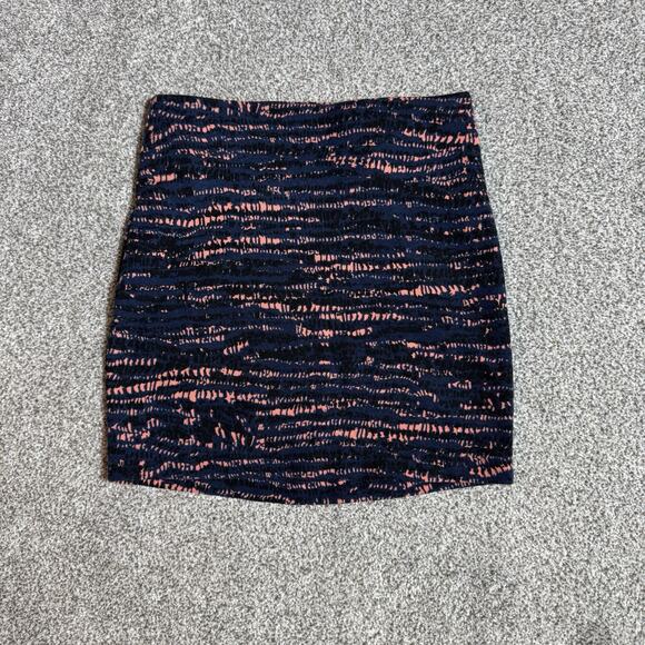 BCBGeneration Mini Skirt Size 24 Chic Party Edgy Evening Wear Y2K Inspired - Picture 1 of 6